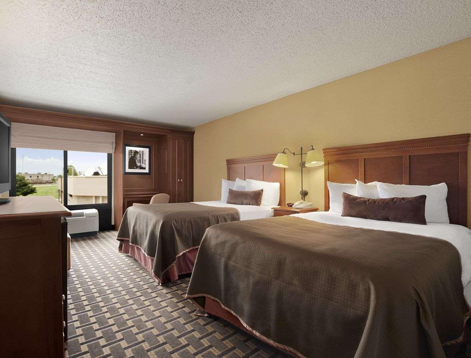 Baymont By Wyndham Lewisville Extérieur photo